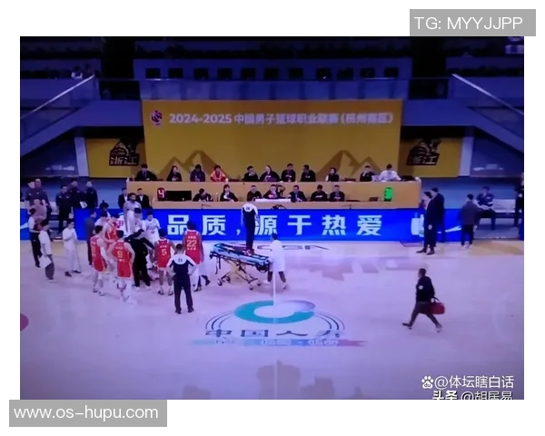 2016年CBA新疆队与广厦队激战回顾精彩瞬间与赛场亮点分析