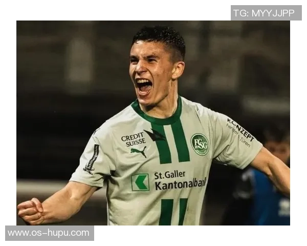 卢加诺与国米激战在即球迷期待精彩对决与精彩进球 卢加诺与国米激战在即球迷期待精彩对决与精彩进球